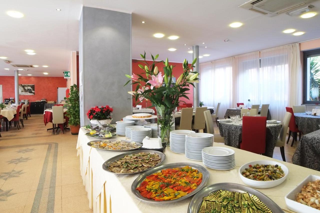 Villa Gioiosa 迪亚诺马里纳 外观 照片